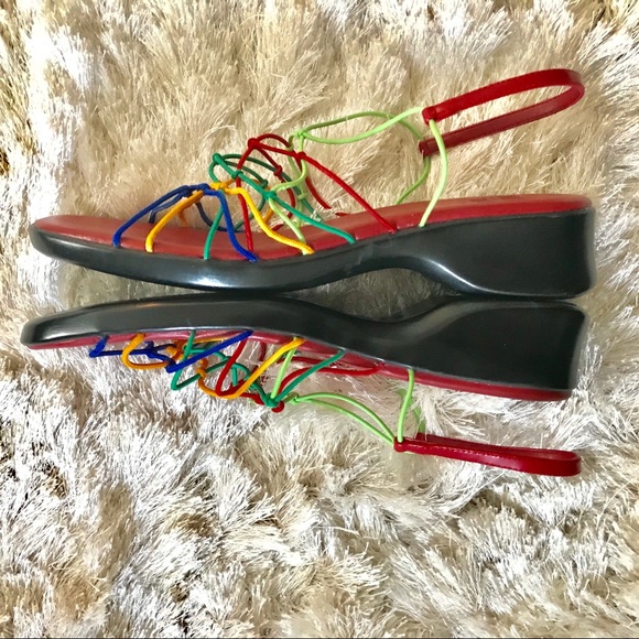 Mootsie Tootsies Rainbow 🌈 Sandals - Picture 5 of 5